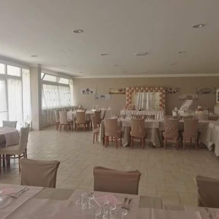 אפריליה Agriturismo "Lo Zafferano" מראה חיצוני תמונה
