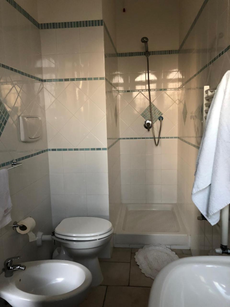 אפריליה Agriturismo "Lo Zafferano" מראה חיצוני תמונה